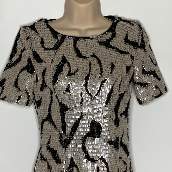 Topshop sequin and tinsel short sleeve dress size 4 - Picture 7 of 10